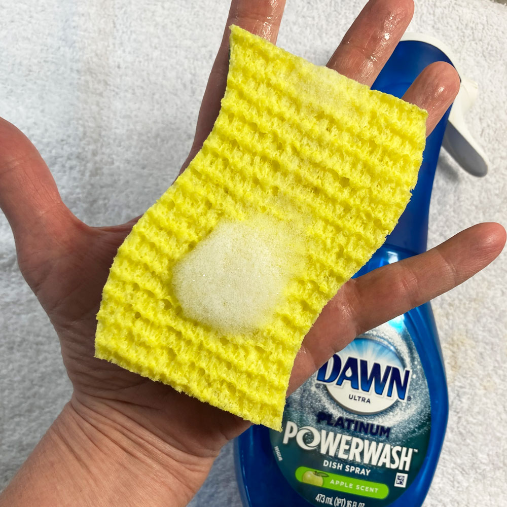 dawn platinum powerwash spray on a sponge
