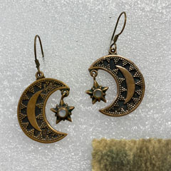 brass earrings oxidation removed through polishing