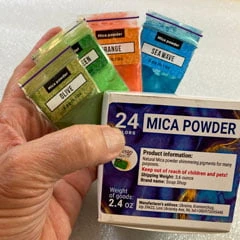 epoxy resin color using mica powder