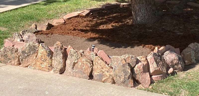 finished raised bed planter project
